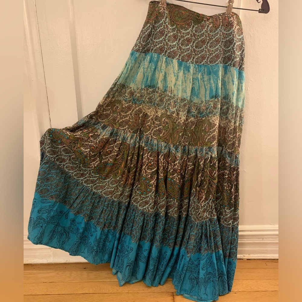Maxi boho skirt in blues whites & olive. Small.